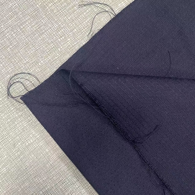 Tecido de meta-aramida para aplicações Resistência à chama < 2 segundos e 4,5 Cm comprimento danificado