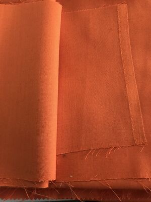Tela 260GSM Para Aramida com revestimento de alumínio, alta flexibilidade, ideal para fabricação de roupas resistentes a chamas e equipamentos de segurança