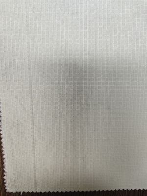 Proteja a roupa Tecido de meta-aramida feito de 5% de para-aramida e comprimento danificado 4,5 cm Ideal para equipamentos de proteção de segurança