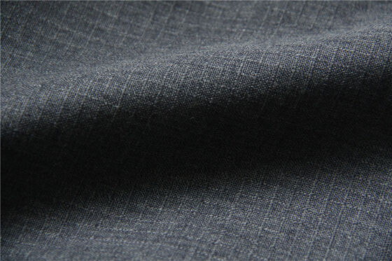 Tecido de viscose com textura suave e fibras de aramida projetado para atender a exigentes requisitos têxteis e padrões de conforto