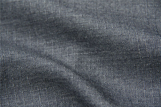 Tecido de viscose com textura suave e fibras de aramida projetado para atender a exigentes requisitos têxteis e padrões de conforto