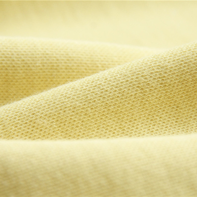 Tela feita malha Aramid dobro do meta do lado 50% Para Aramid 50% crua para luvas cortadas da resistência